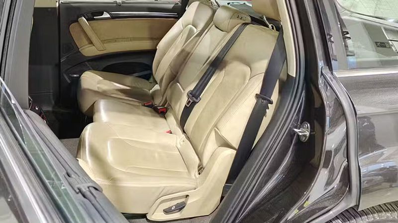 Audi Q7 • 2014 • 173,906 km 6