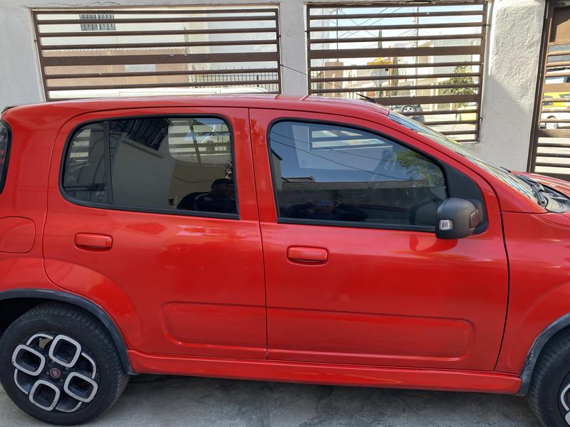 Fiat Uno • 2018 • 80,000 km 2