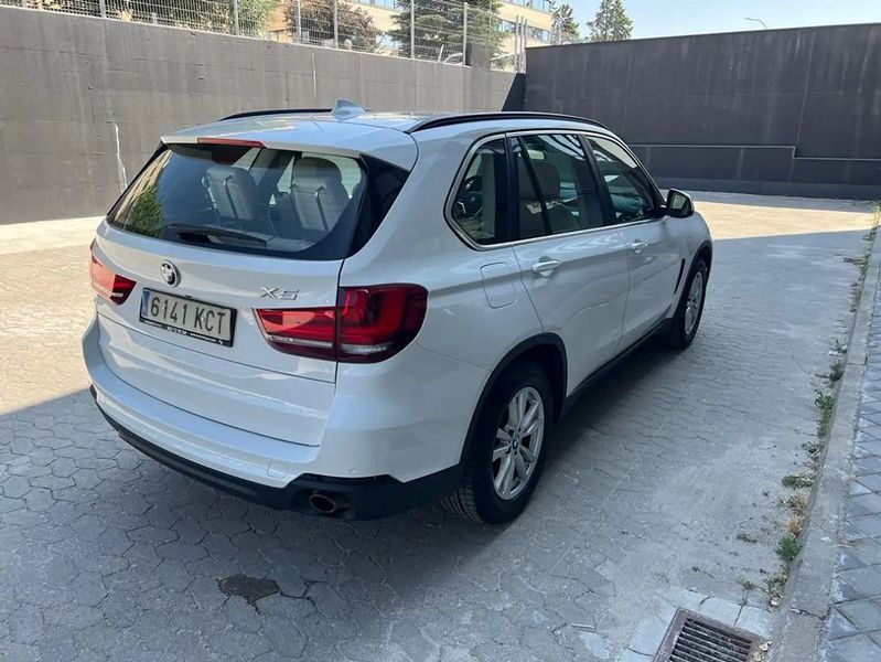 BMW X5 • 2017 • 195,000 km 5