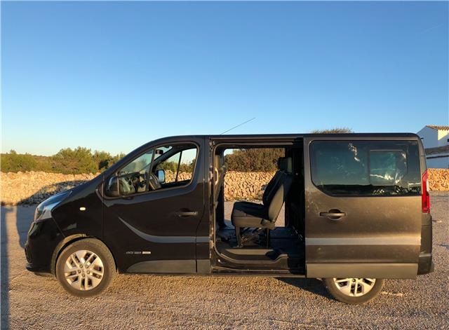 Renault 10 • 2017 • 126,000 km 3