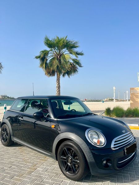 MINI Cooper • 2013 • 149,600 km 2