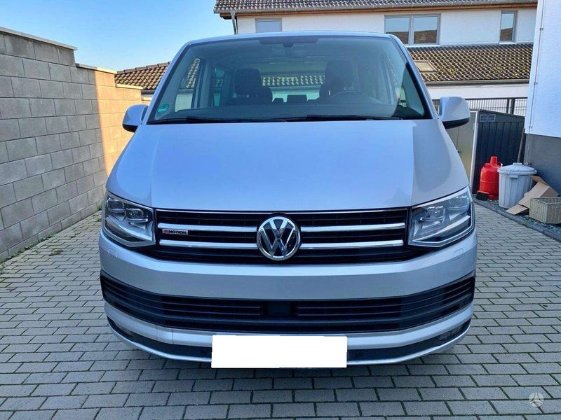 Volkswagen Multivan • 2016 • 166,000 km 15