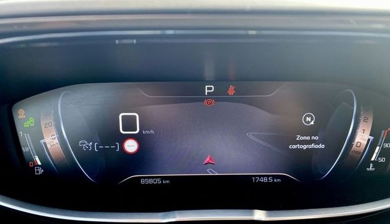 Peugeot 5008 • 2019 • 90,700 km 8