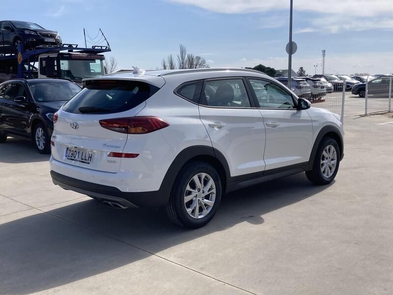 Hyundai Tucson • 2020 • 64,000 km 4