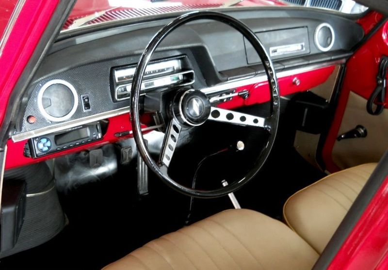 Renault 10 • 1969 • 49,000 km 3