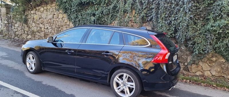 Volvo V60 • 2018 • 205,000 km 1