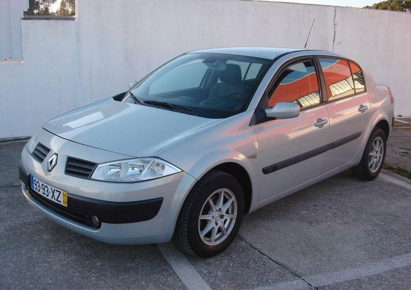 Renault Mégane • 2004 • 199,999 km 2