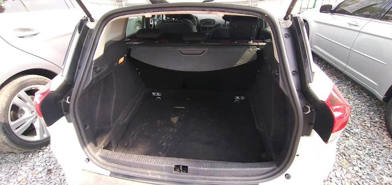 Renault Clio • 2015 • 212,000 km 4