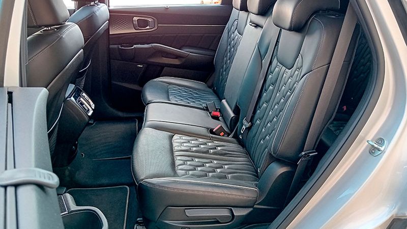 Kia Sorento • 2020 • 72,000 km 5