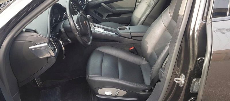 Porsche Panamera • 2013 • 100,000 km 3