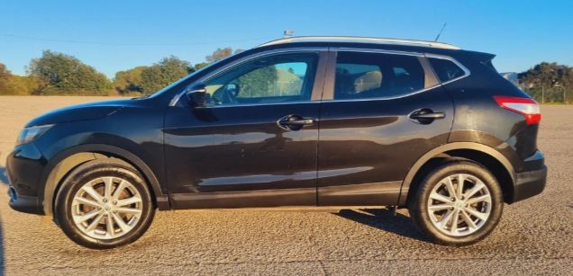 Nissan Qashqai • 2014 • 179,500 km 2