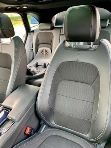 Jaguar F-Pace • 2017 • 162,000 km 4