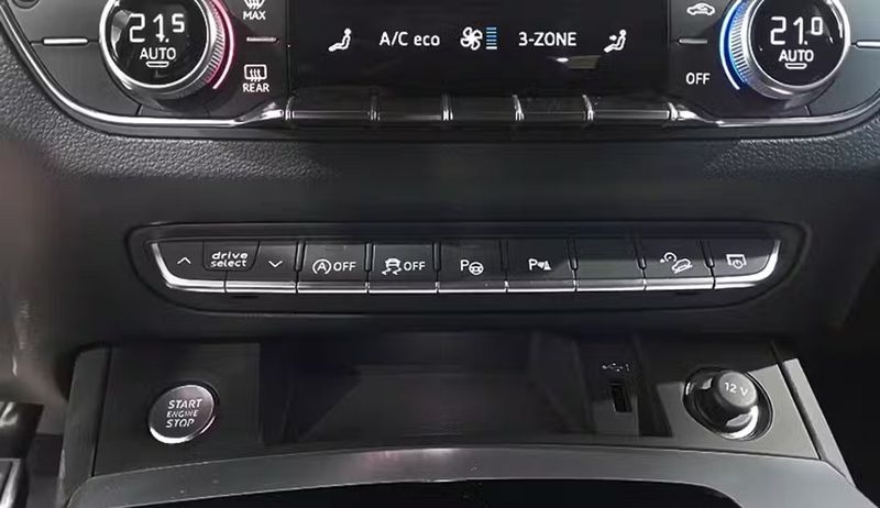 Audi Q5 • 2023 • 40,795 km 9