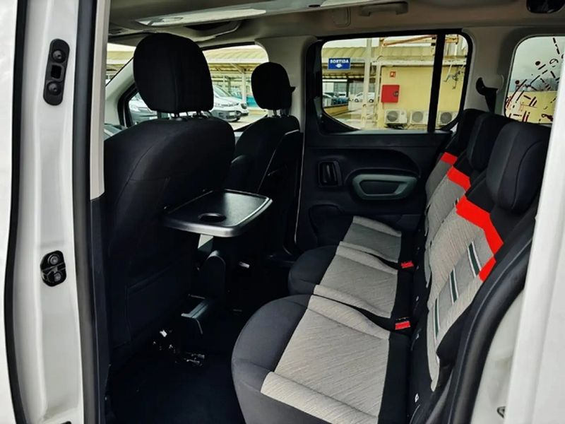 Citroën Berlingo • 2020 • 24,000 km 7