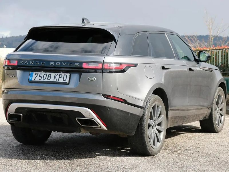 Land Rover Range Rover Velar • 2017 • 156,500 km 2