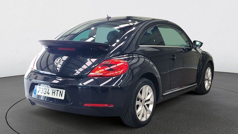 Volkswagen Beetle • 2013 • 111,279 km 5