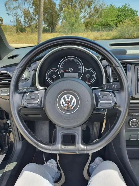 Volkswagen Beetle • 2014 • 106,742 km 5
