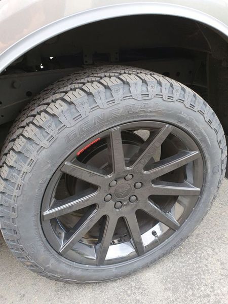 Nissan NP300 Pickup • 2018 • 86,000 km 12