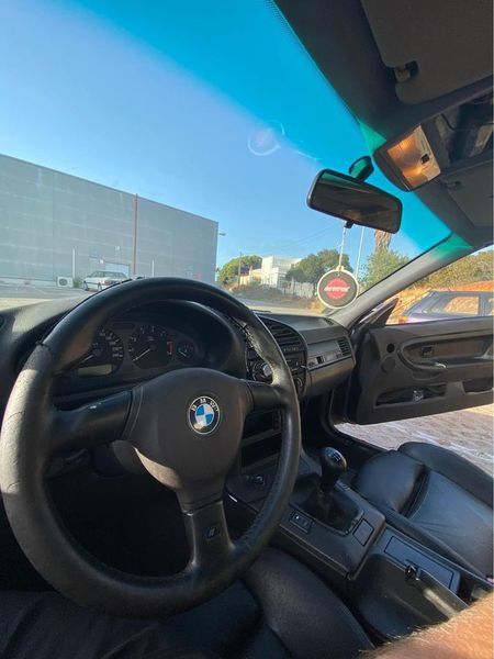 BMW E60 • 1992 • 280,000 km 7