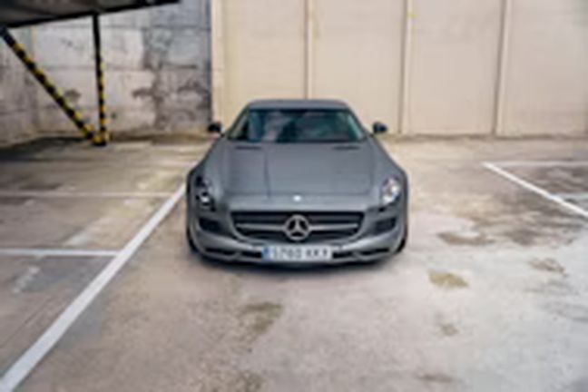 Mercedes-Benz SLS AMG GT • 2013 • 70,000 km 20
