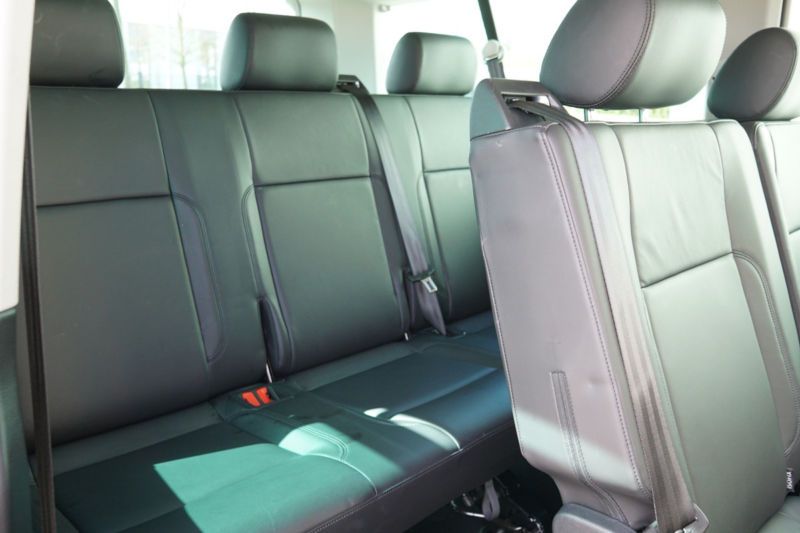 Volkswagen Caravelle • 2016 • 139,000 km 12