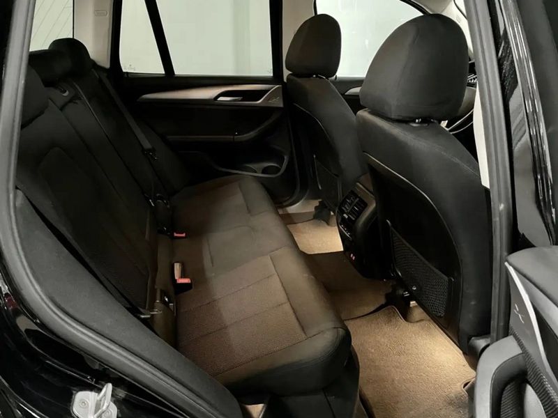 BMW X3 • 2020 • 116,000 km 11