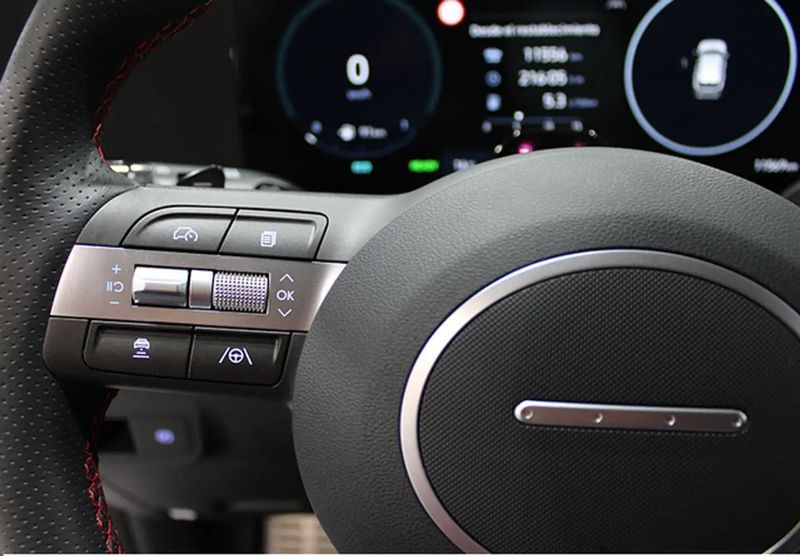 Hyundai Kona • 2023 • 12,110 km 2