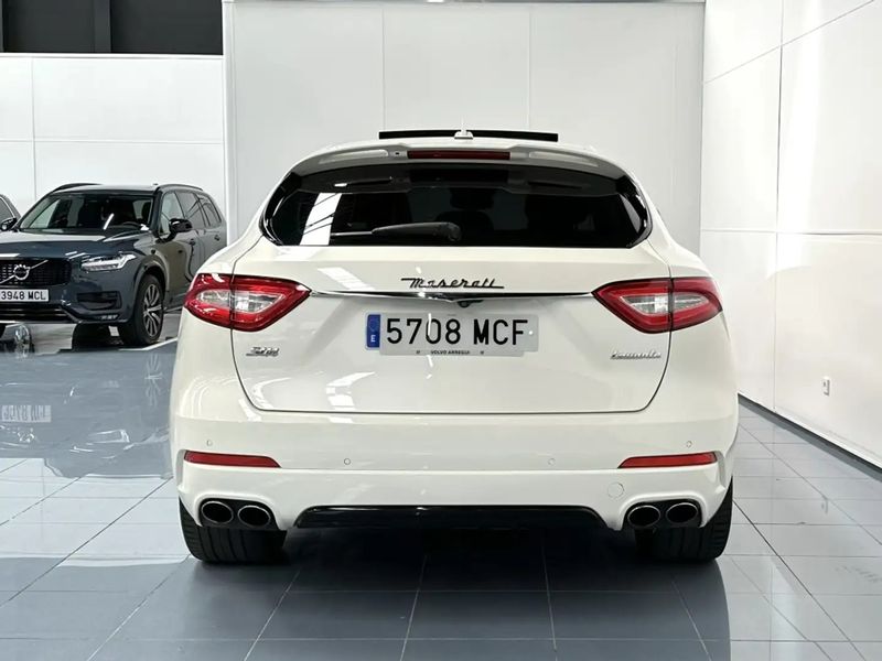 Maserati Levante • 2017 • 128,000 km 10