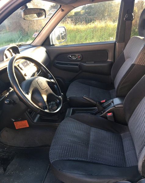 Mitsubishi L200 • 2004 • 190,000 km 3