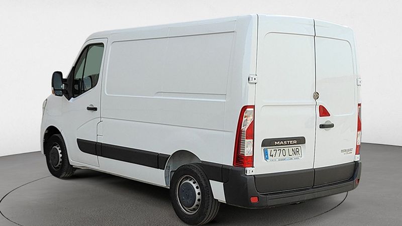 Renault Master • 2021 • 30,722 km 4