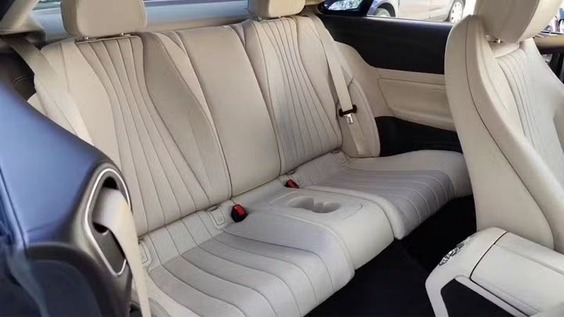 Mercedes-Benz E Coupé • 2020 • 96,604 km 7