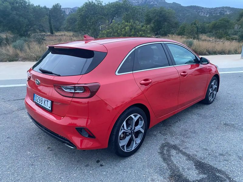 Kia Cee`d • 2019 • 157,121 km 5
