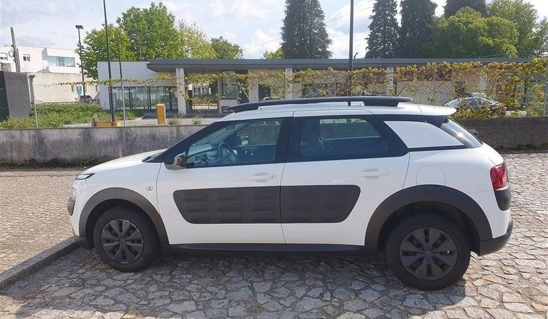 Citroën C4 • 2015 • 190,000 km 3