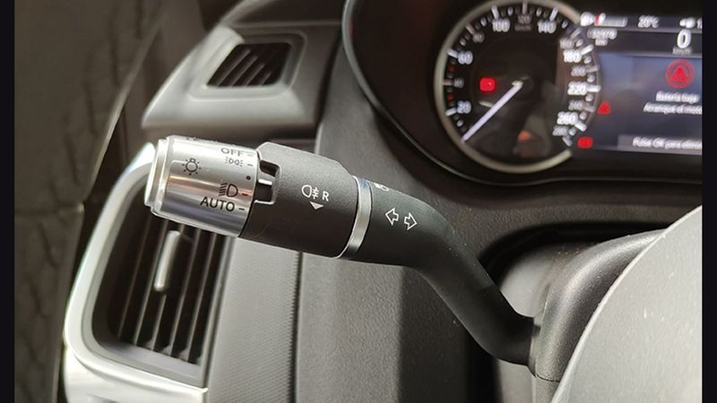 Jaguar E-PACE • 2021 • 32,978 km 19