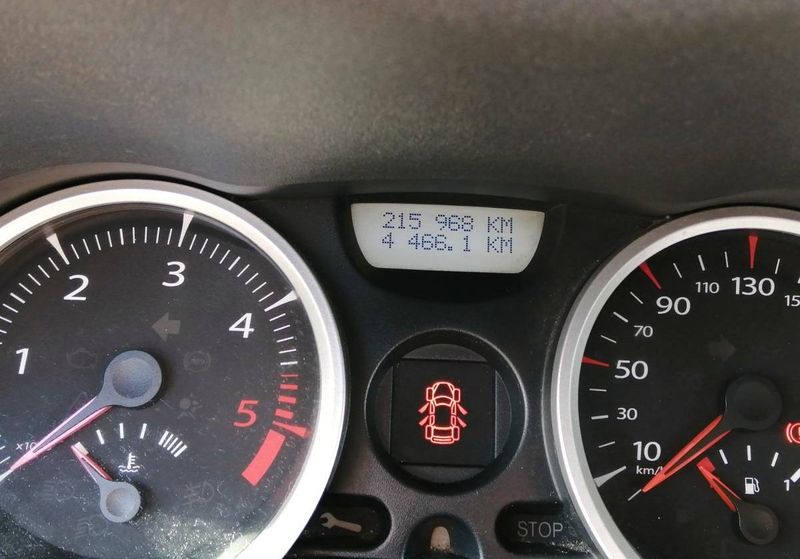 Renault Mégane • 2008 • 199,000 km 6