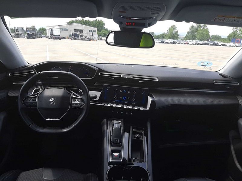 Peugeot 508 • 2021 • 78,200 km 2