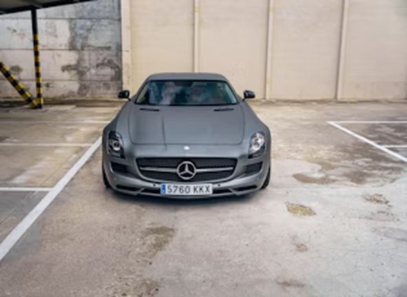 Mercedes-Benz SLS AMG GT • 2013 • 70,000 km 21