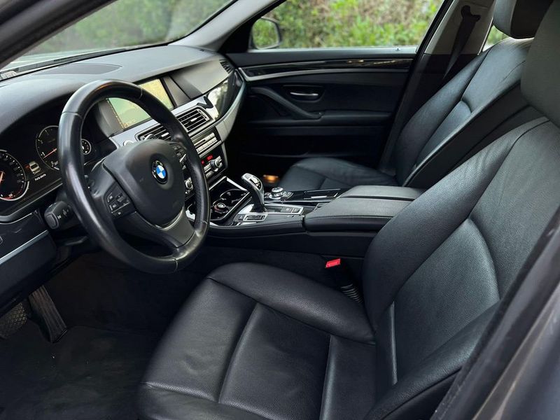 BMW 520D • 2017 • 90,000 km 6