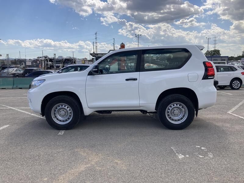Toyota Land Cruiser • 2020 • 43,764 km 5