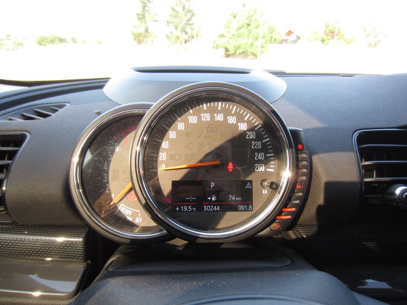 MINI Clubman • 2017 • 30,000 km 6