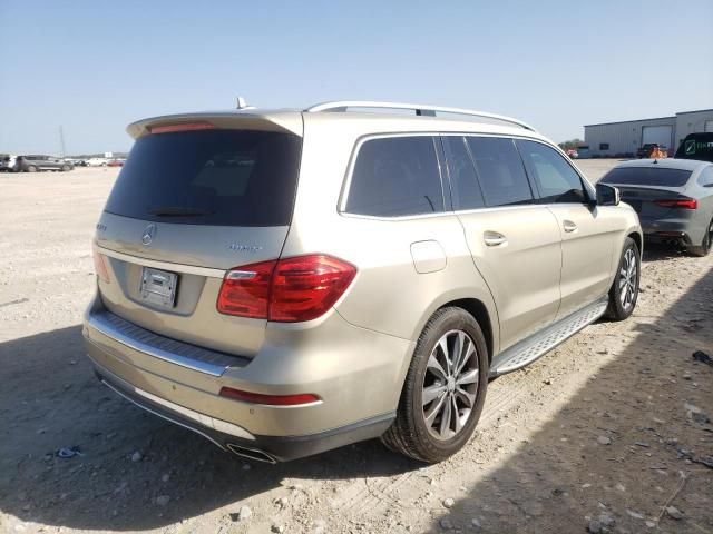 Mercedes-Benz GL-Class • 2013 • 9 km 3