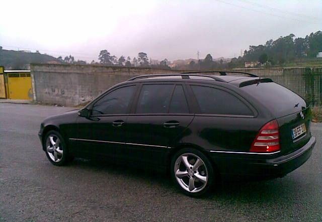 Mercedes-Benz C • 2003 • 10,000 km 2