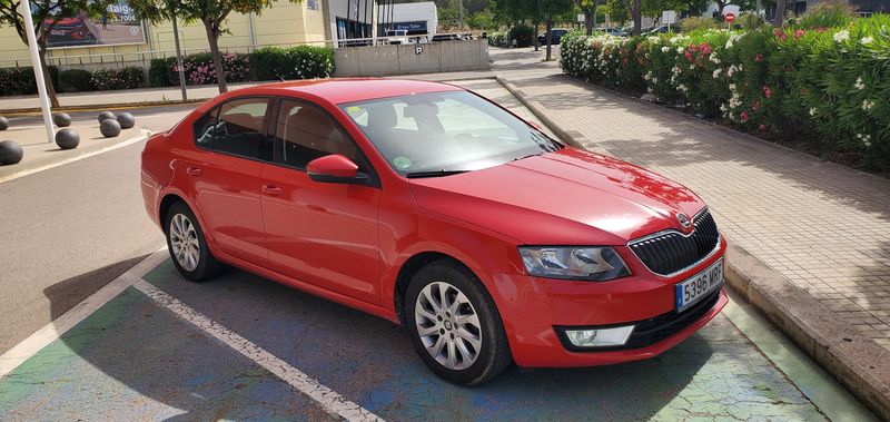 Škoda Octavia • 2016 • 264,000 km 3