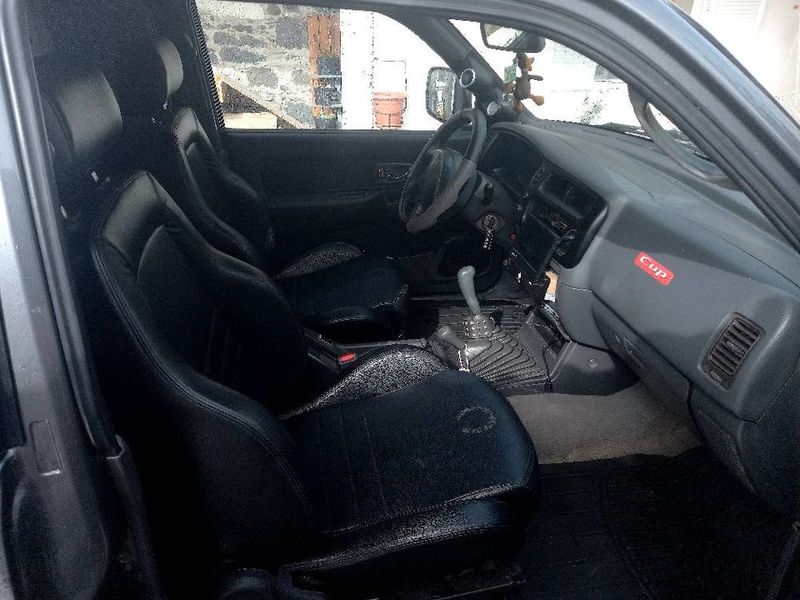 Mitsubishi L200 Pick up • 2002 • 181,000 km 4