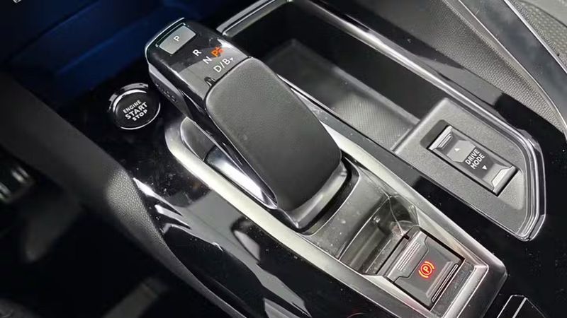 Peugeot 3008 • 2022 • 13,601 km 6