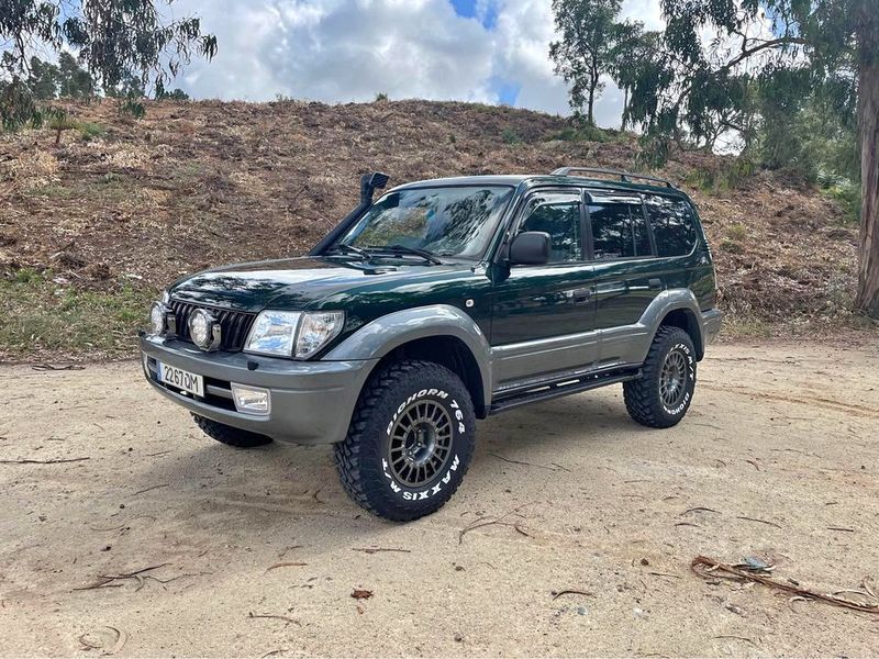 Toyota Land Cruiser • 1998 • 450,000 km 1