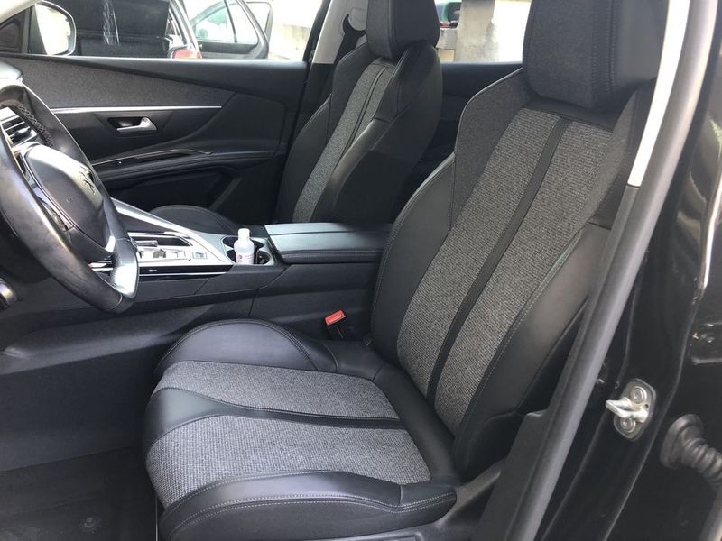 Peugeot 3008 • 2017 • 156,000 km 2