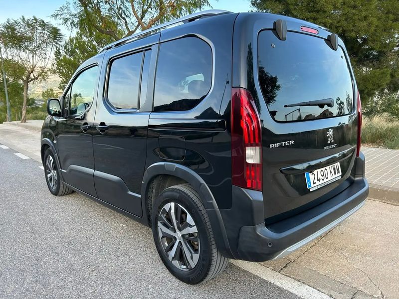 Peugeot Bipper • 2019 • 128,000 km 6