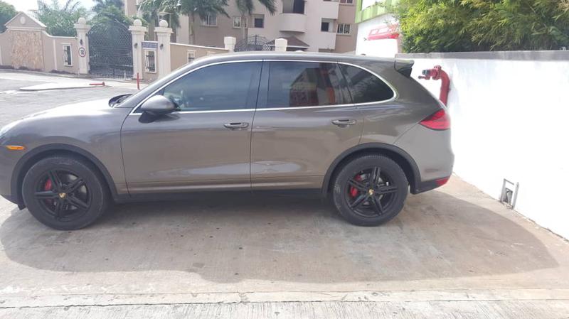 Porsche Cayenne • 2012 • 34,300 km 5