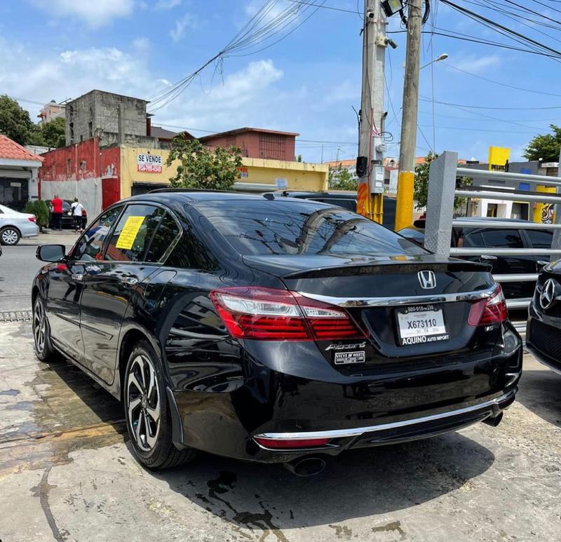 Honda Accord • 2016 • 1 km 7